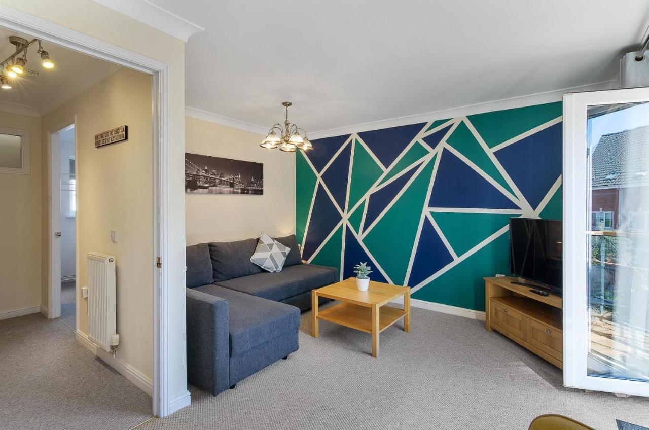 4Br Townhouse Wbalcony Free Parking Fast Wi-Fi Villa NWI Exterior foto
